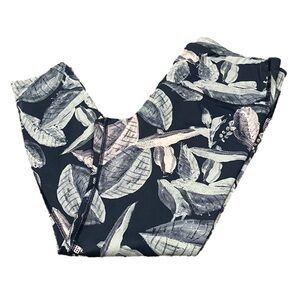Apana Blue and Pink Leggings for Active Comfort